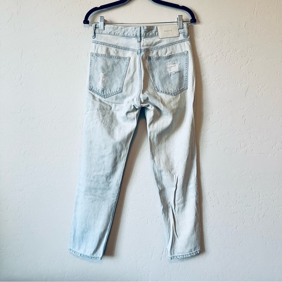 H&M & Denim Distressed Ripped Boyfriend Jeans Light Wash Size 26 - Picture 5 of 8